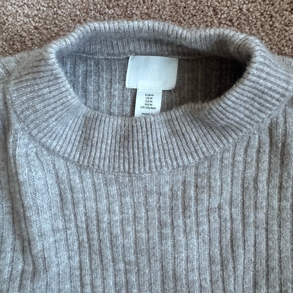 H&M Fall Tunic Sweater - Picture 4 of 5